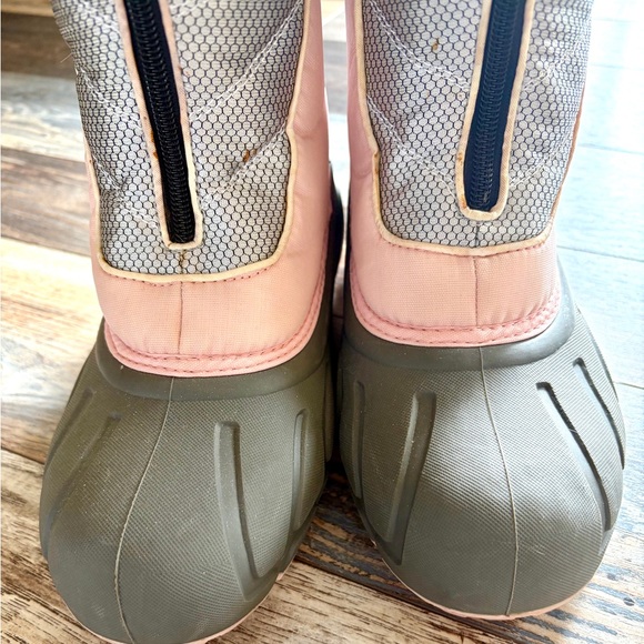 Sorrel Waterproof Boots Gray Oink GUC💗 - Picture 4 of 7